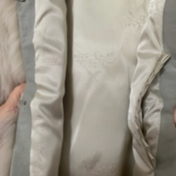 Ladies Natural Blue Fox Fur Coat - Picture 2 of 6